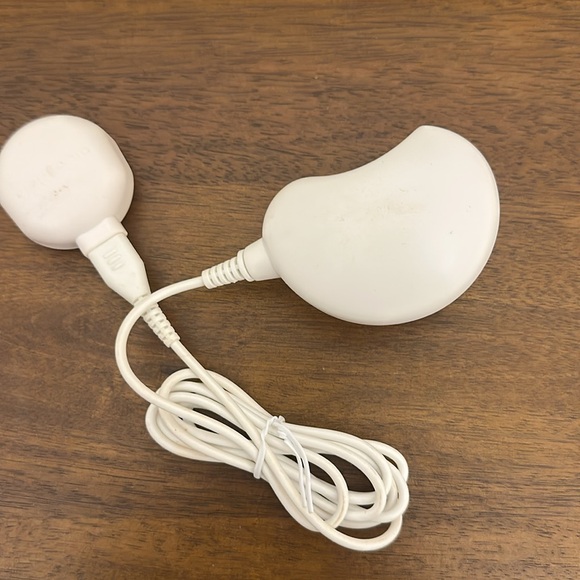 Clarisonic Power AC Adapter Charger 12V 0.1A PBL3100-479 For Mia 1 & Mia 2 - Picture 4 of 4